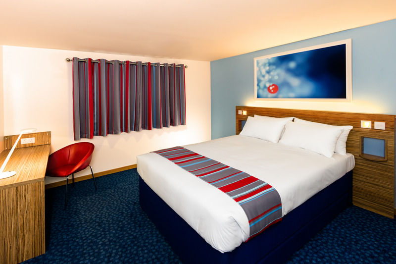 Travelodge Leeds Central Eksteriør bilde
