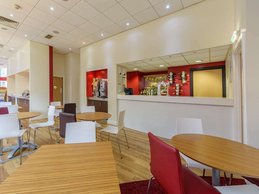 Travelodge Leeds Central Restaurant bilde